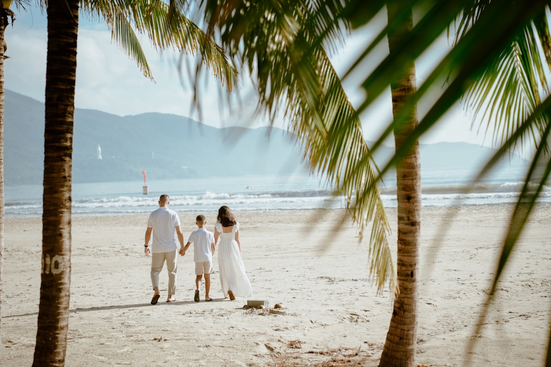Where to Wander with Your Wonder: Top Vacation Spots for Couples