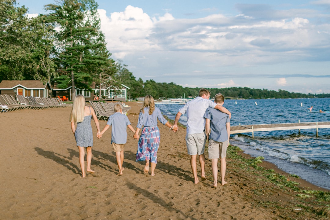 Detailed Reviews of Top 10 Family Vacation Spots